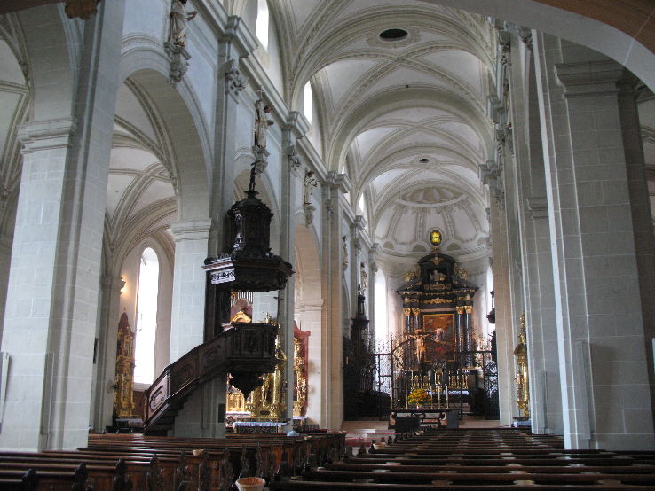 Hofkirche Trip Packages