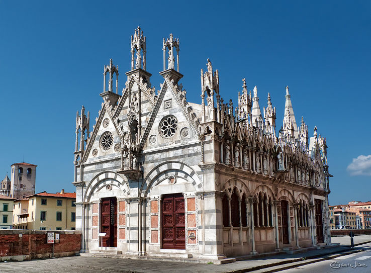 Santa Maria della Spina Trip Packages