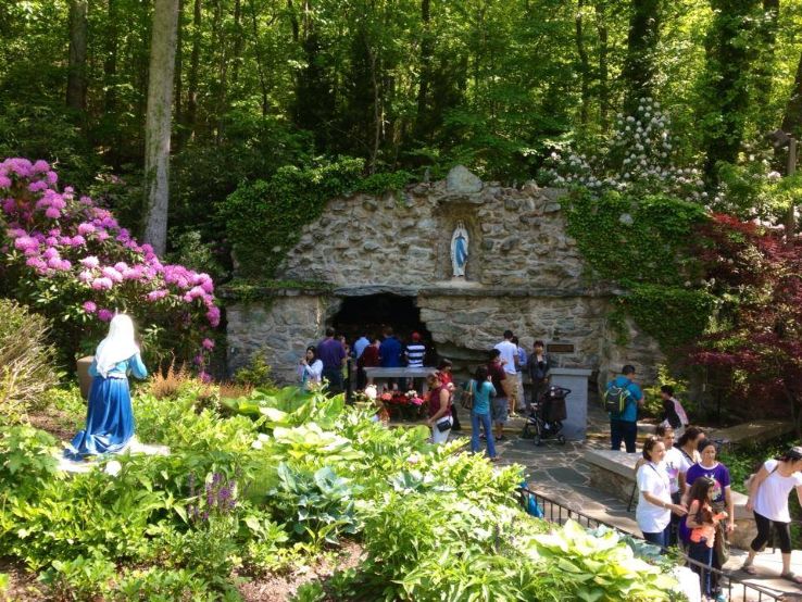 National Shrine Grotto of Our Lady of Lourdes Trip Packages