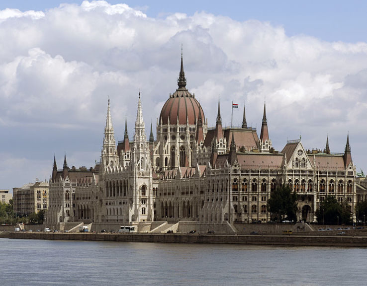Ecstatic 3 Days 2 Nights Budapest Vacation Package