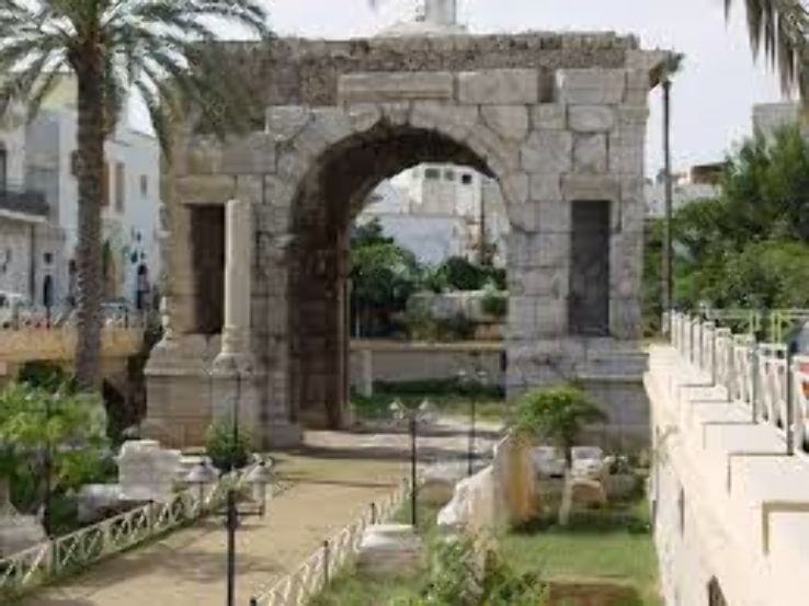 Arch of Marcus Aurelius Trip Packages