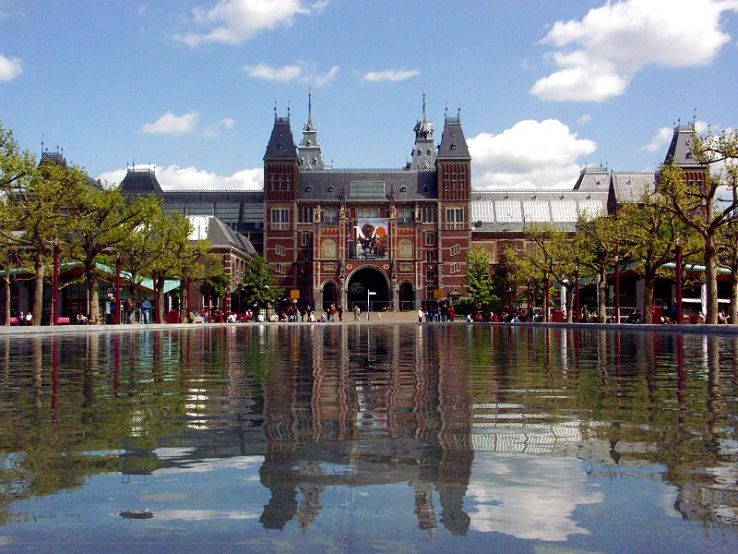 Experience 4 Days amsterdam  hometown to amsterdam - hop on hop off Tour Package