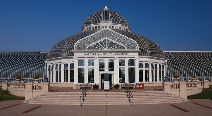 Como Park Zoo and Conservatory Trip Packages