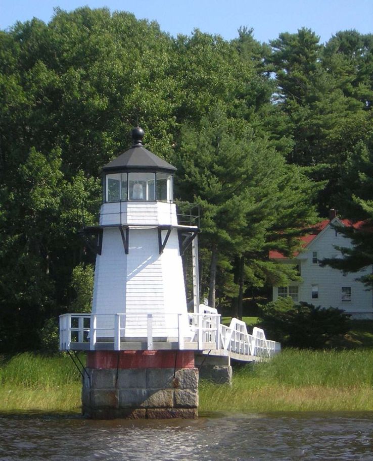 Doubling Point Light Station, Bath Trip Packages