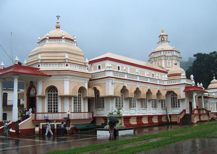 Shri Mangueshi Temple / Mangeshi Temple Trip Packages