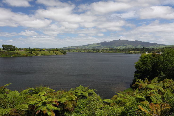 Lake Karapiro Trip Packages