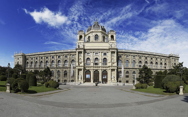 Naturhistorische Museum Trip Packages