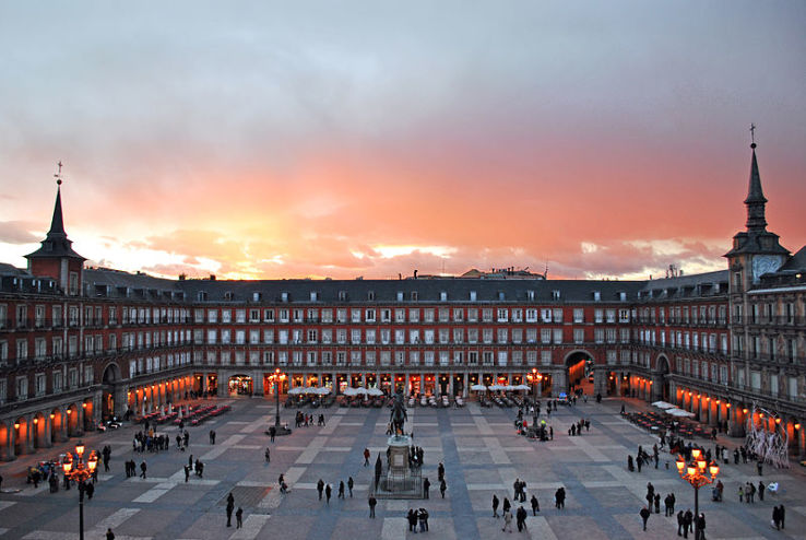 Plaza Mayor Trip Packages