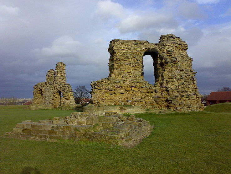 Sandal Castle Trip Packages