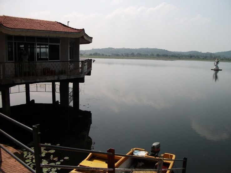 Ashok Sagar Lake Trip Packages