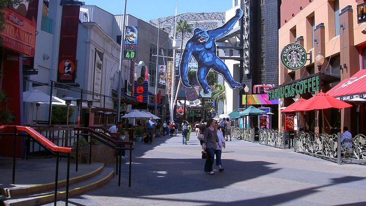 Universal Studios & CityWalk Trip Packages