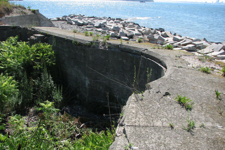 Lovers Rock of Lovells Island Trip Packages