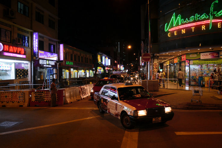 Mustafa Centre Trip Packages