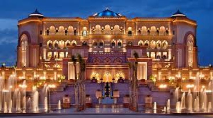 A visit to Emirate Palace Dubai Trip Packages