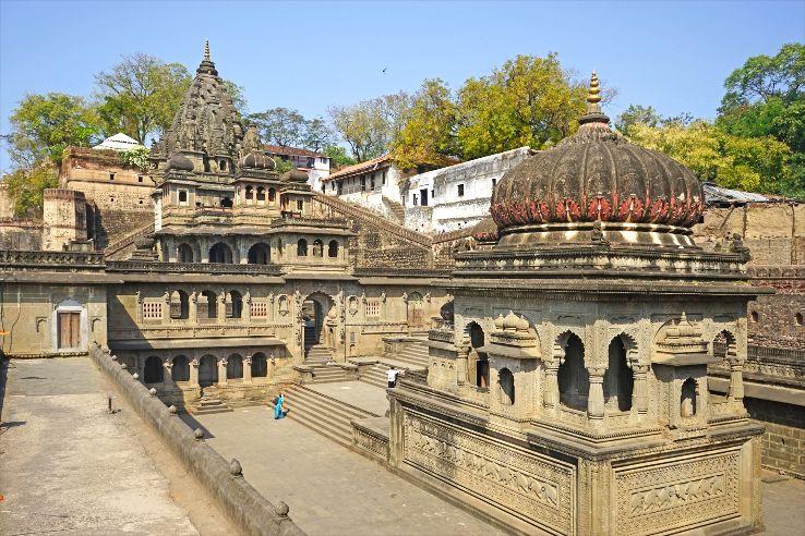 MAHESHWAR TEMPLE  Trip Packages