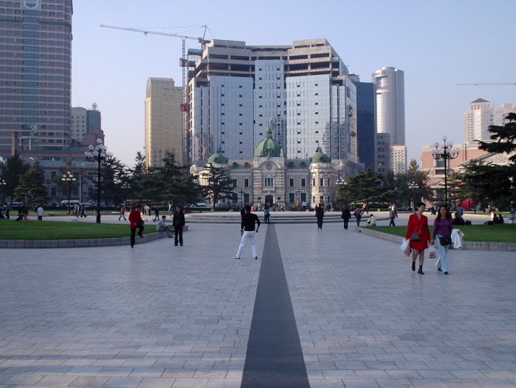 Zhongshan Square Trip Packages