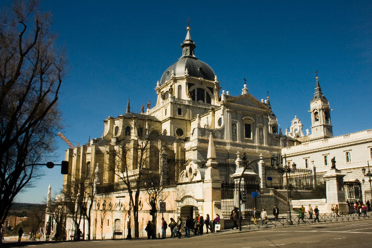 Almudena Cathedral Trip Packages