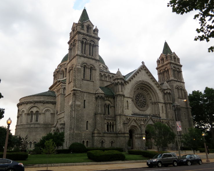 Cathedral Basilica of Saint Louis Trip Packages
