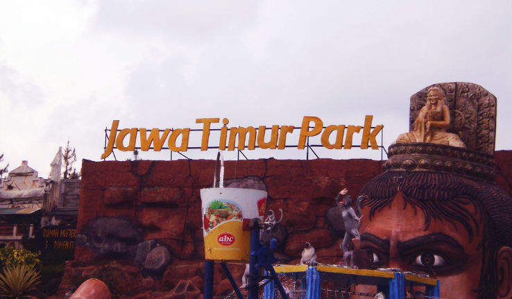 Jawa Timur Park 1 Trip Packages