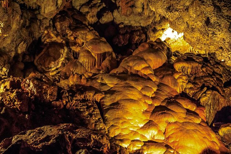 Jewel Cave National Monument Trip Packages