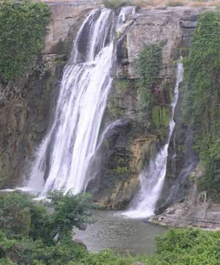 Kuntala Falls Trip Packages