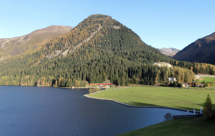 Lake Davos Trip Packages