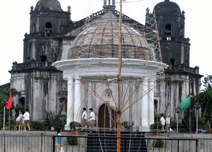 Naga Cathedral Trip Packages