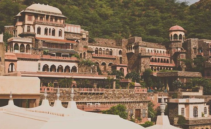Neemrana Fort Palace Trip Packages