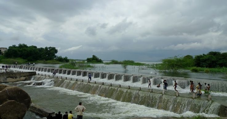 Pocharam Dam & Wildlife Sanctuary Trip Packages