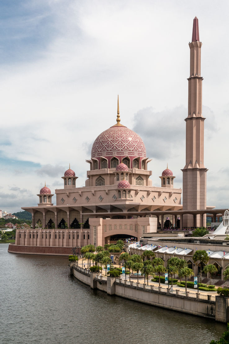 Putra Mosque Trip Packages