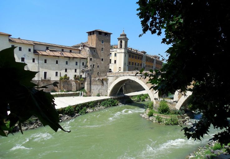 Tiber Island Trip Packages