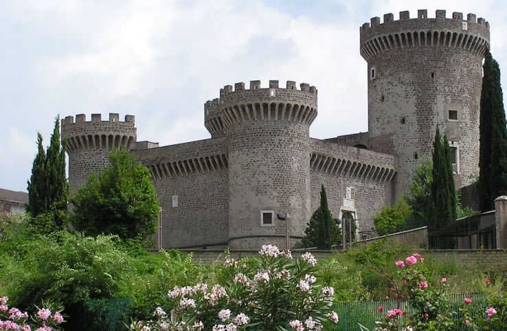 Rocca Pia Trip Packages