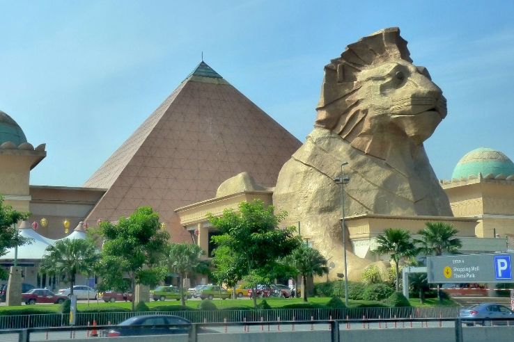 Sunway Pyramid Shopping Mall Trip Packages