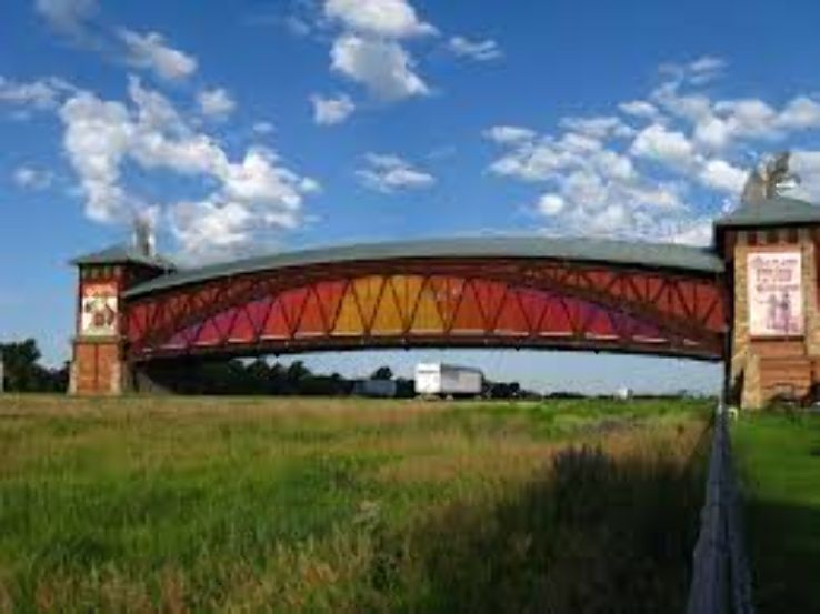 Great Platte River Road Archway Monument Trip Packages