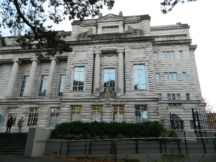 Ulster Museum Trip Packages