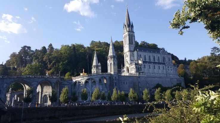 Basilica of Our Lady of the Immaculate Conception, lourdes, France ...