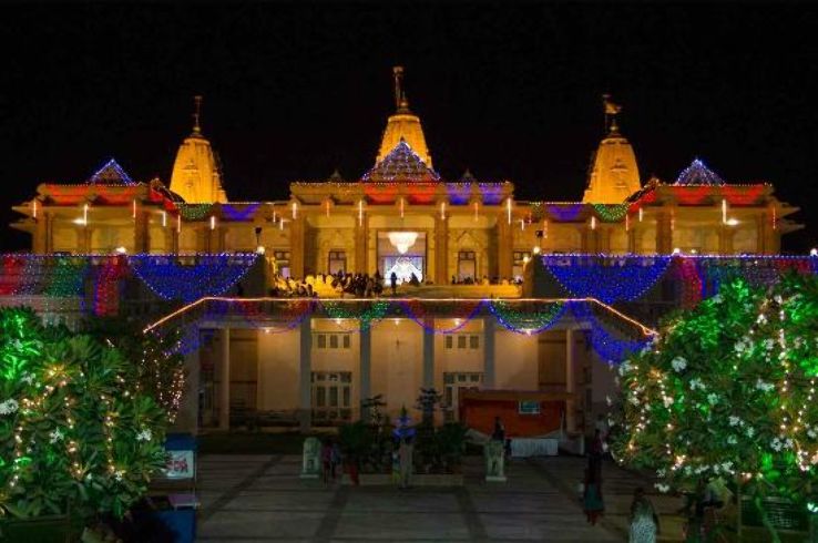 Adalaj Trimandir Trip Packages