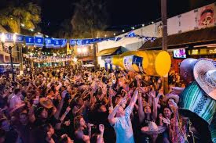 Wall Street Plaza Trip Packages