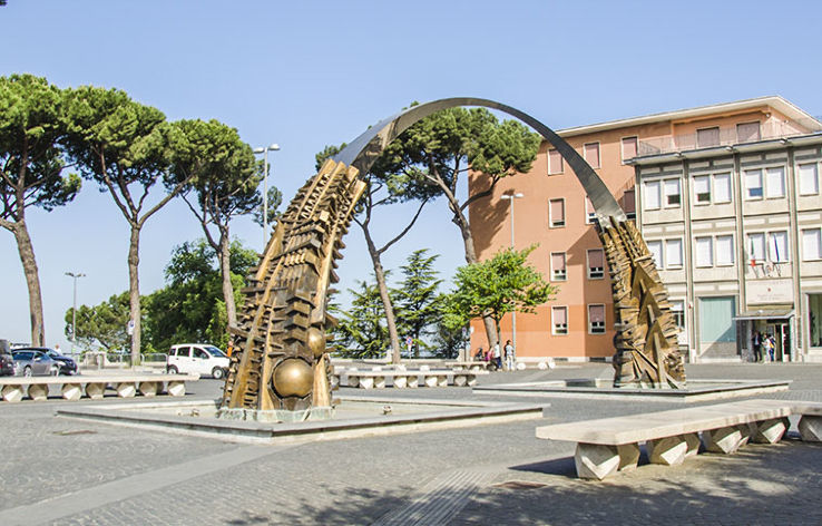 Arco dei Padri Costituenti Trip Packages