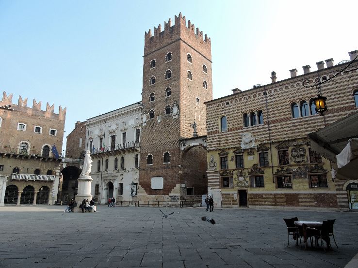 Piazza dei Signori Trip Packages