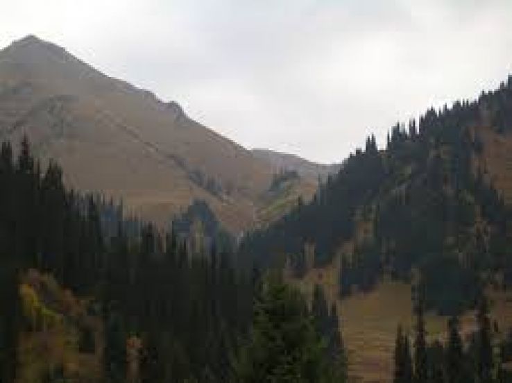 Memorable 4 Days Almaty with Delhi Tour Package