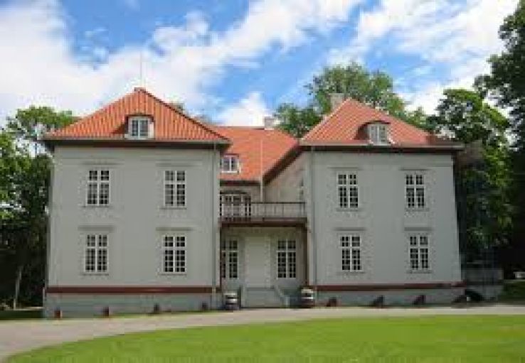 Eidsvollsbygningen Trip Packages