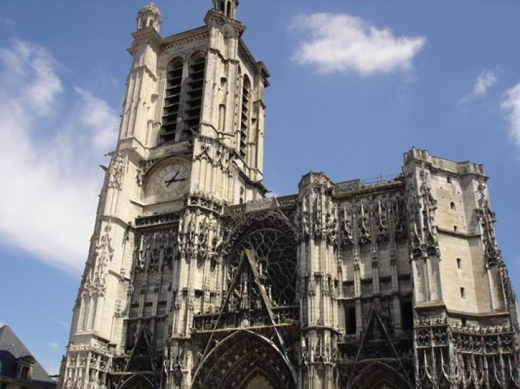 Troyes Cathedral Trip Packages
