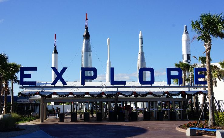 Explore the Kennedy Space Center Trip Packages