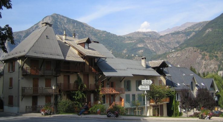 Oisans Trip Packages