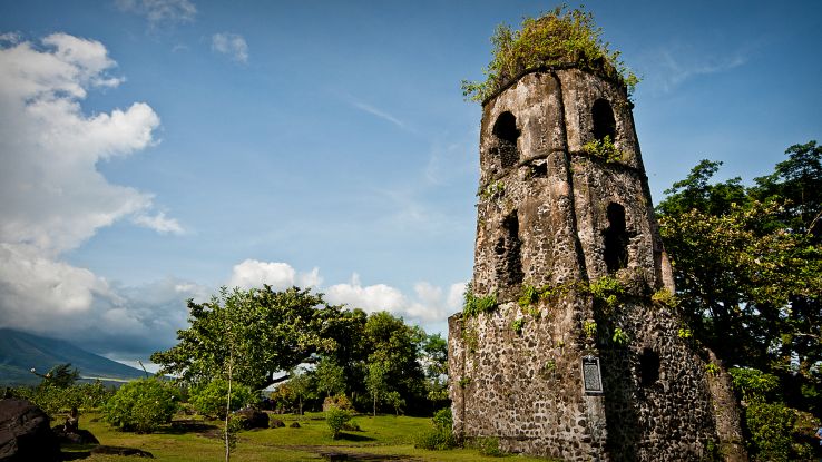 Heart-warming philippines Tour Package for 6 Days 5 Nights