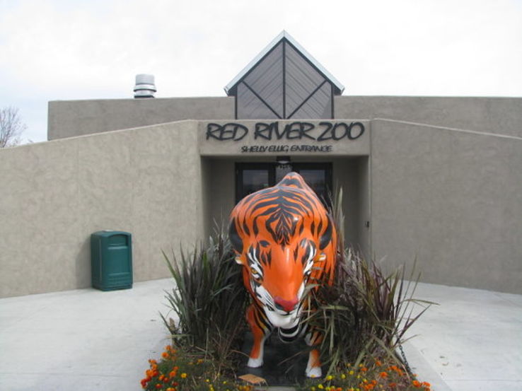 Red River Zoo Trip Packages