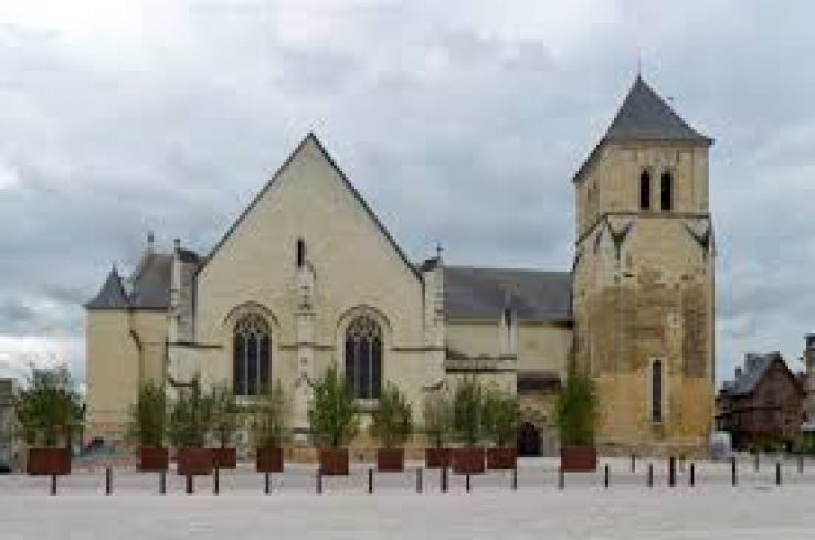 Saint-Medard Church Trip Packages