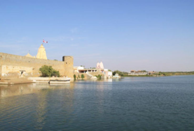 Narayan Sarovar Sanctuary Trip Packages