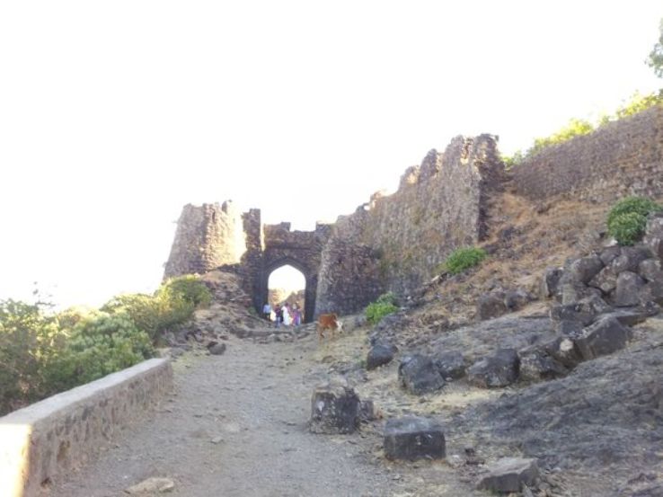 Gawilgadh Fort Trip Packages